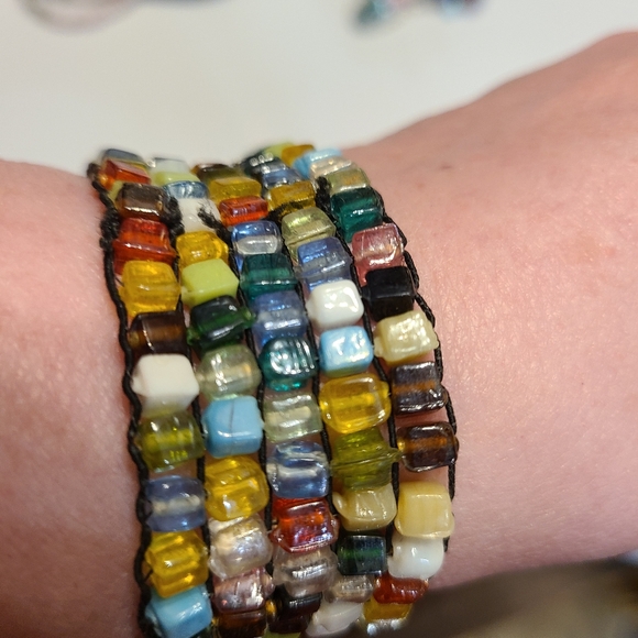 Vintage Art Glass Bracelet Handmade Artisian Stretch Fits All Mosiac Beautiful! - Picture 1 of 5